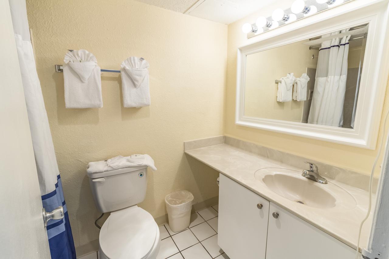 Yachtsman Oceanfront Resort - thumb 44