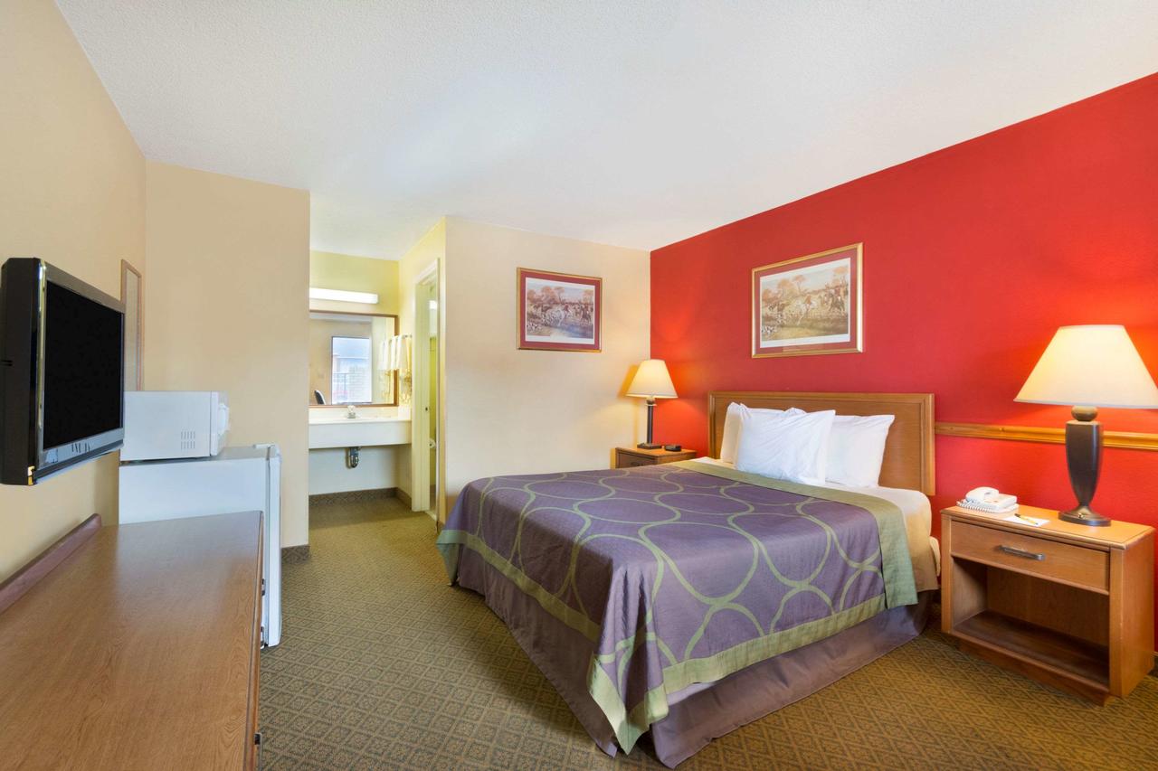 Super 8 By Wyndham Lancaster - thumb 23