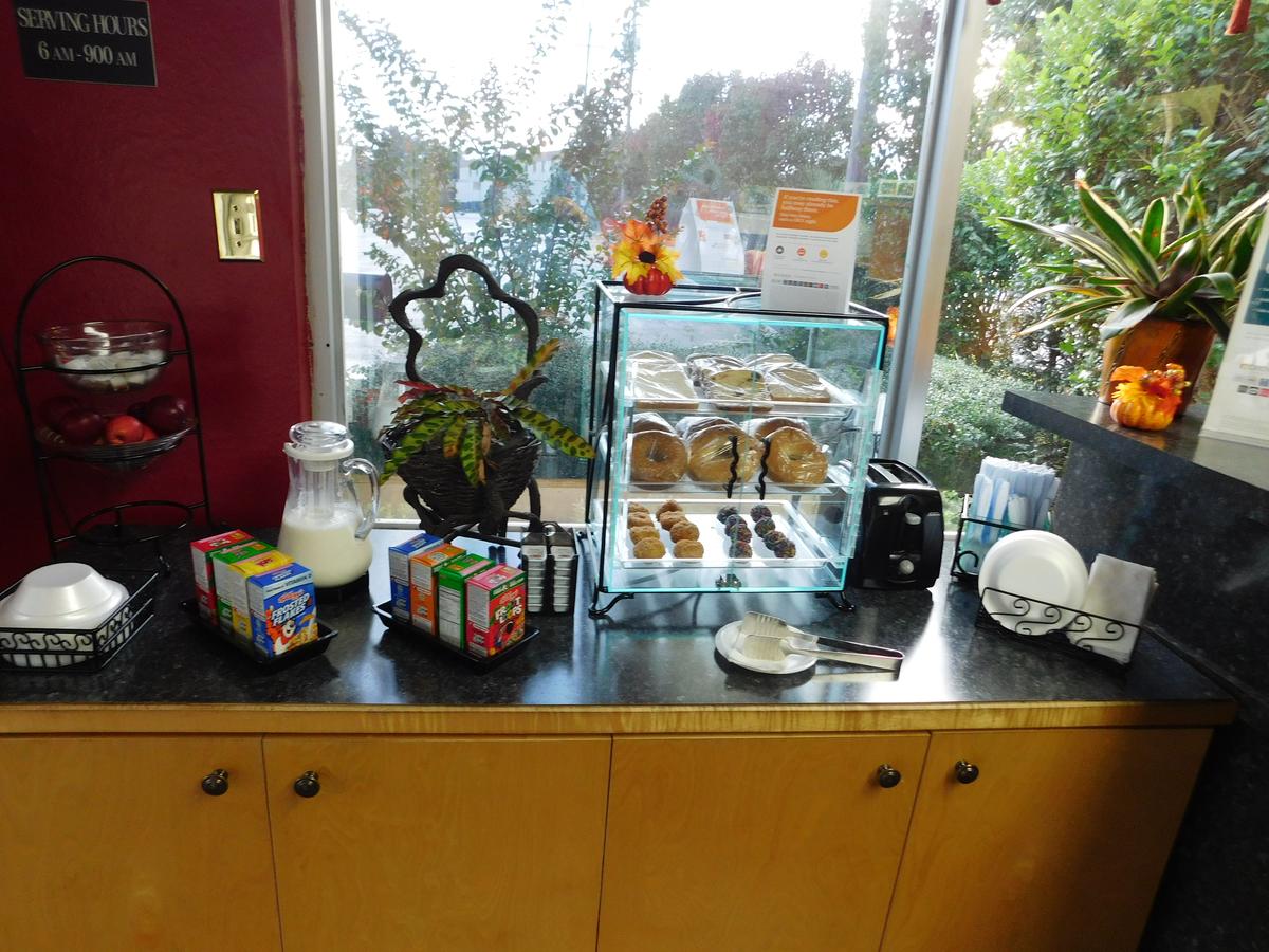 Econo-Lodge Of Conway - thumb 15