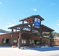 Best Western Golden Spike Inn  Suites - Tourism House