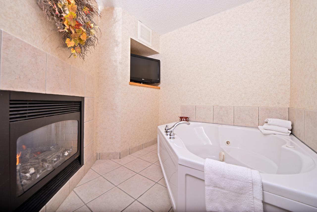 Kelly Inn And Suites Mitchell - thumb 2