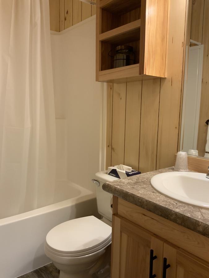 Rockerville Lodge & Cabins - thumb 5