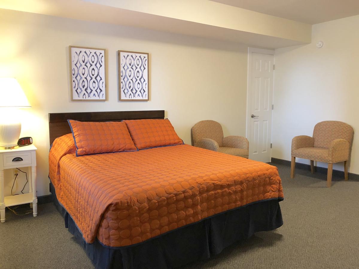 Rockerville Lodge & Cabins - thumb 21