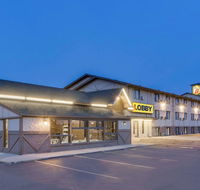 Super 8 by Wyndham Mitchell - Tourism House