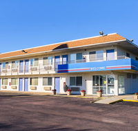 Motel 6 Mitchell - Tourism House