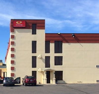 Econo Lodge Hotel  Conference Center Pierre - Tourism House