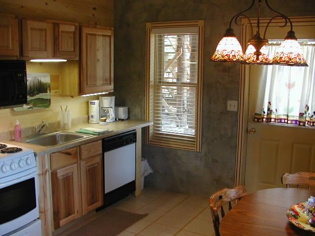 Lefty's Hideout - thumb 1