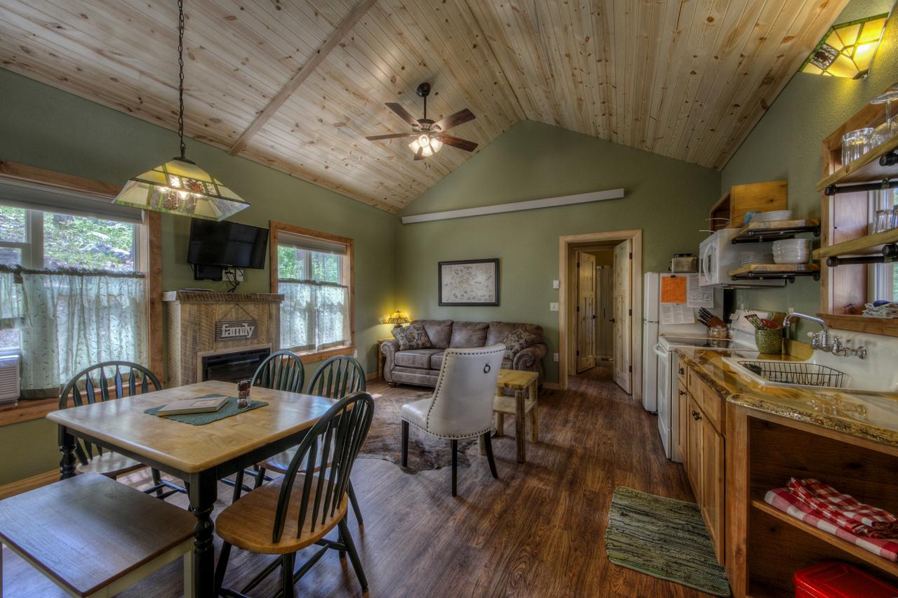 Yak Ridge Cabins And Farmstead By Mount Rushmore - thumb 9