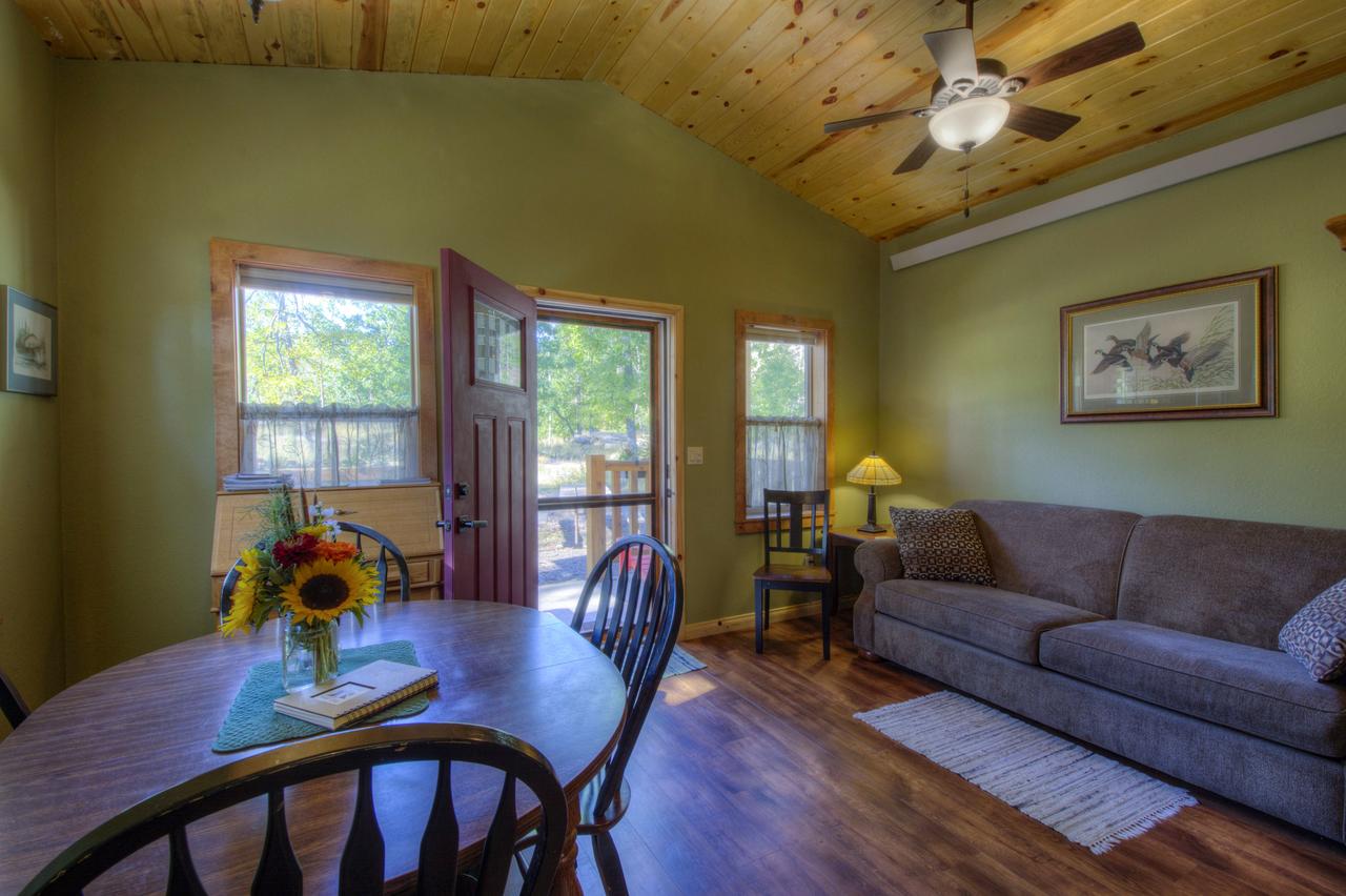 Yak Ridge Cabins And Farmstead By Mount Rushmore - thumb 26