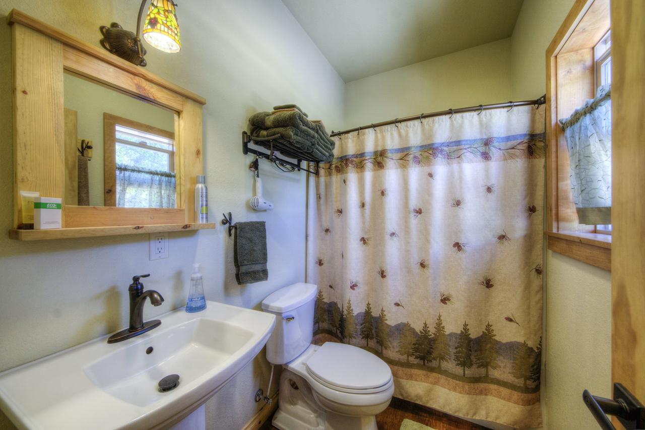 Yak Ridge Cabins And Farmstead By Mount Rushmore - thumb 11