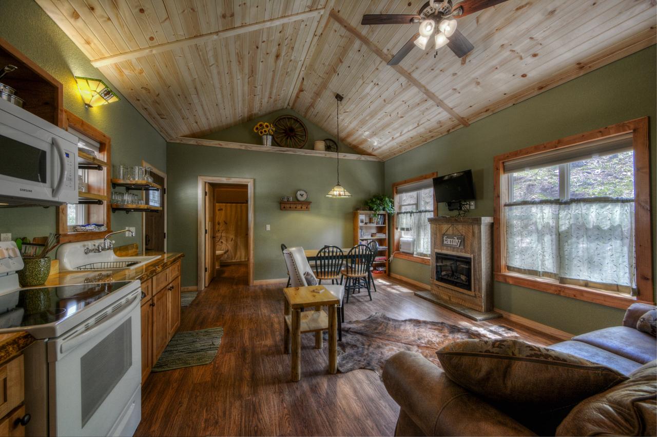 Yak Ridge Cabins And Farmstead By Mount Rushmore - thumb 1