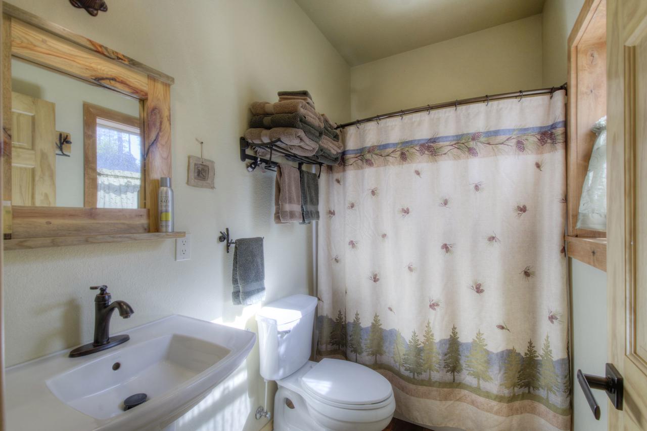 Yak Ridge Cabins And Farmstead By Mount Rushmore - thumb 33