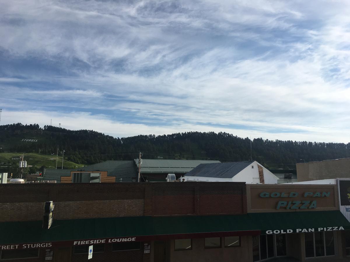 The Hotel Sturgis - thumb 13