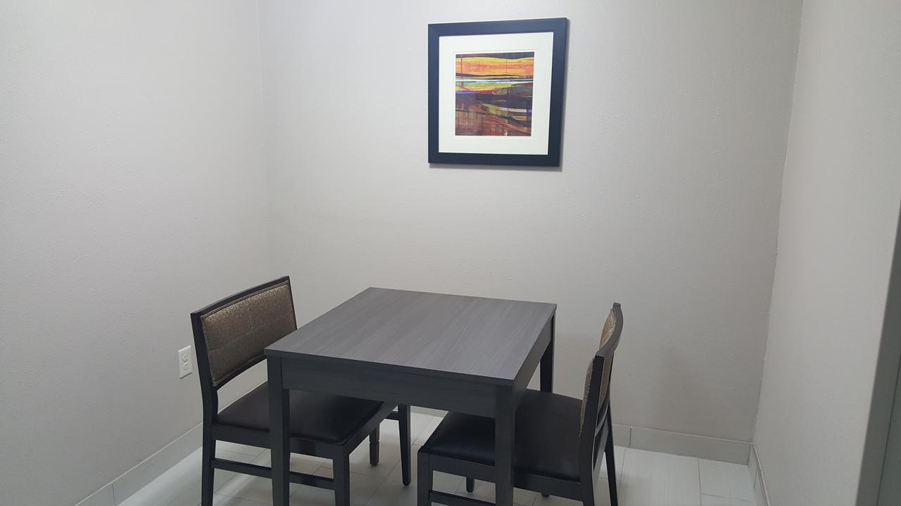 Baymont By Wyndham Clarksville - thumb 19