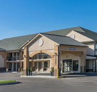 Baymont by Wyndham Clarksville - Tourism House