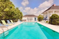 Booking Cleveland Tourism House