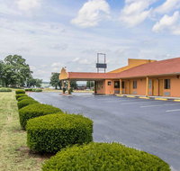 Econolodge Cornersville - Tourism House