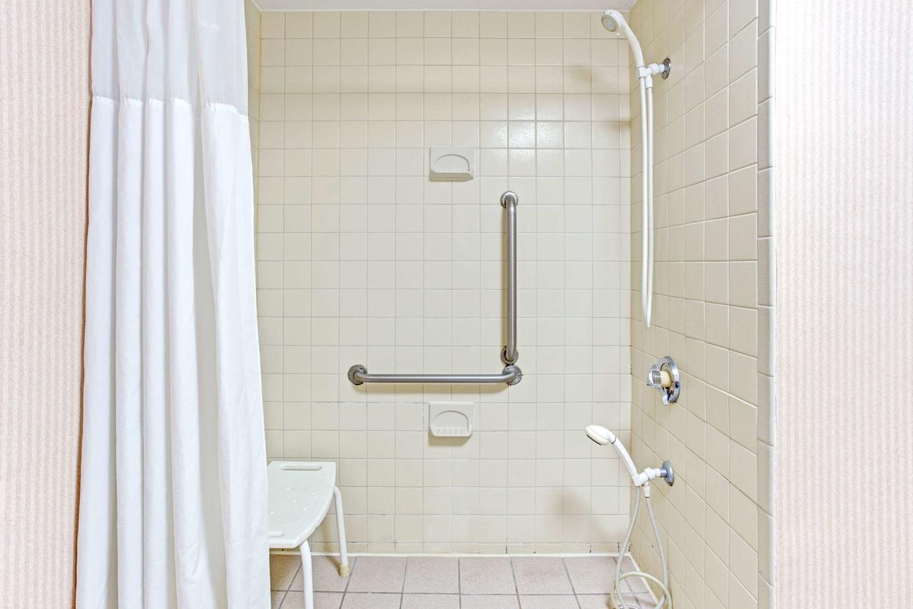 Baymont By Wyndham Murfreesboro - thumb 29