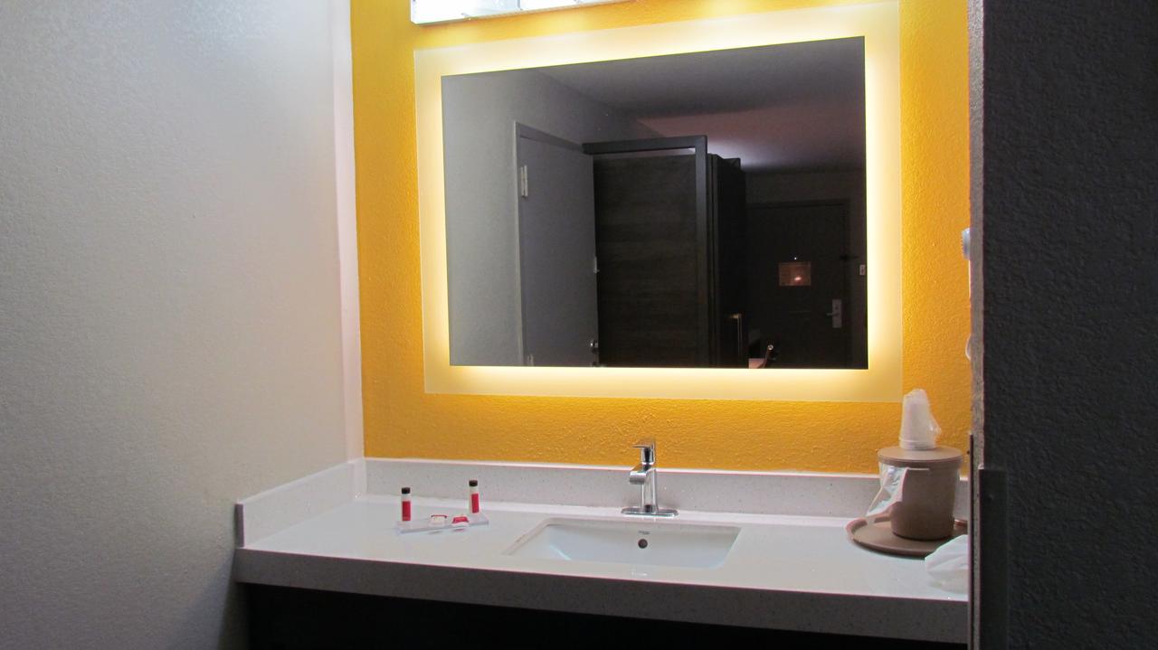 Baymont By Wyndham Murfreesboro - thumb 18