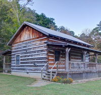 Creekside Bliss Creekside retreat - Tourism House