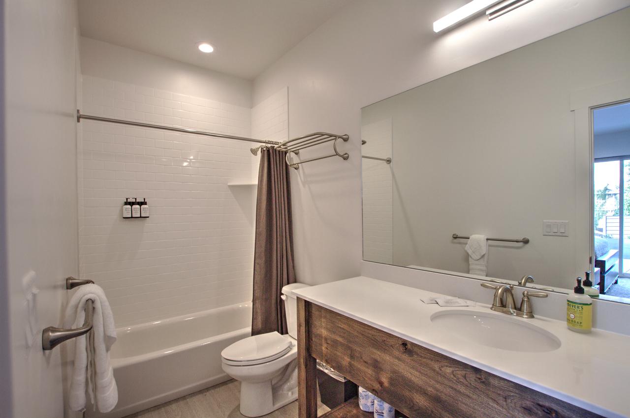 Inn At Legacy Beach - thumb 16