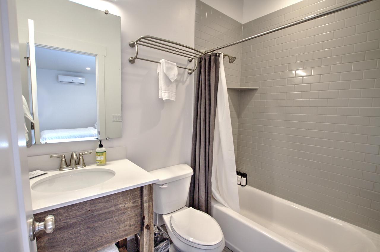 Inn At Legacy Beach - thumb 20