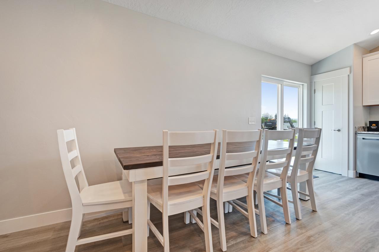 Shore Fun Cottage - thumb 30