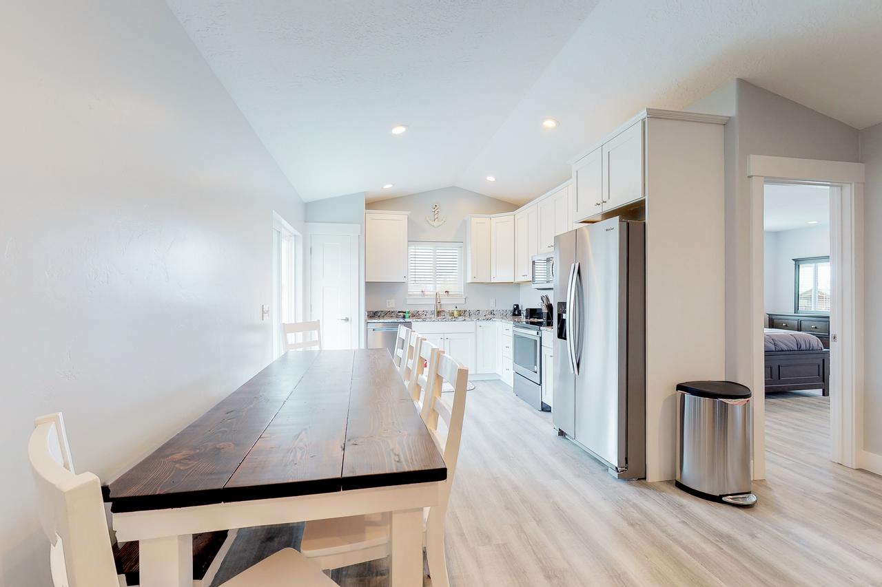 Shore Fun Cottage - thumb 9