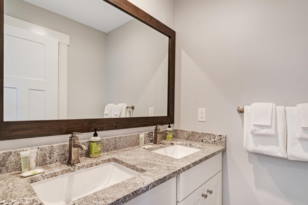 Shore Fun Cottage - thumb 43