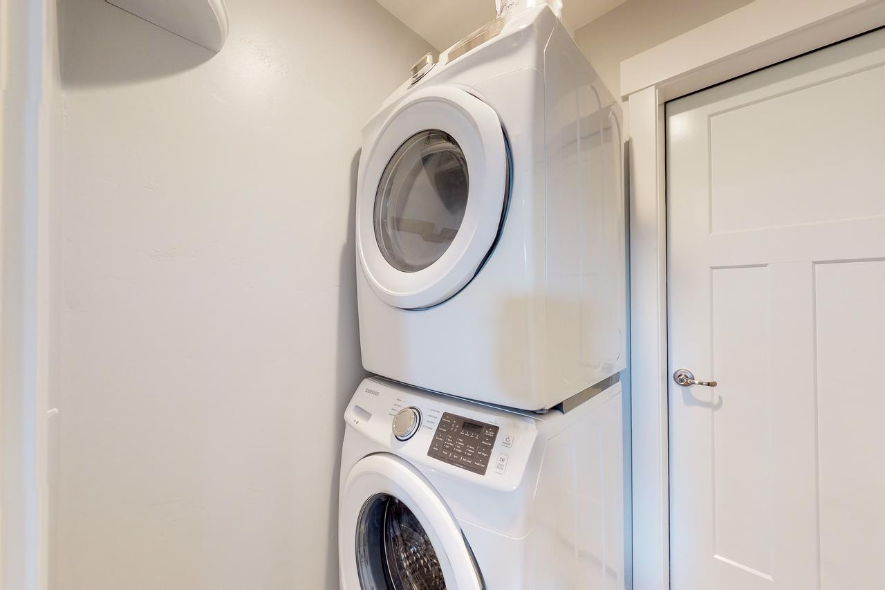 Shore Fun Cottage - thumb 1