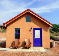 Willow Street Cottages - Tourism House