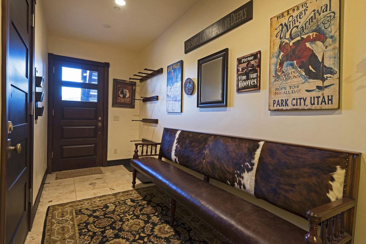 Abode At Big Game Lodge - thumb 7