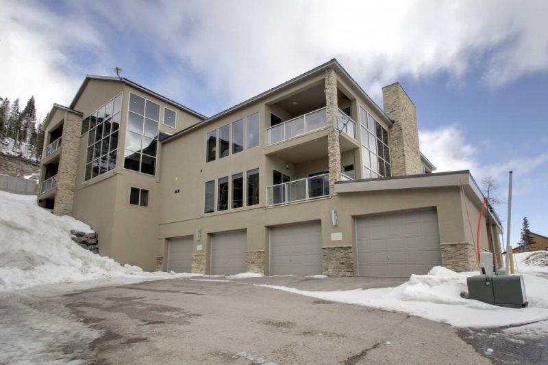 Powder Skiing Loft - thumb 4