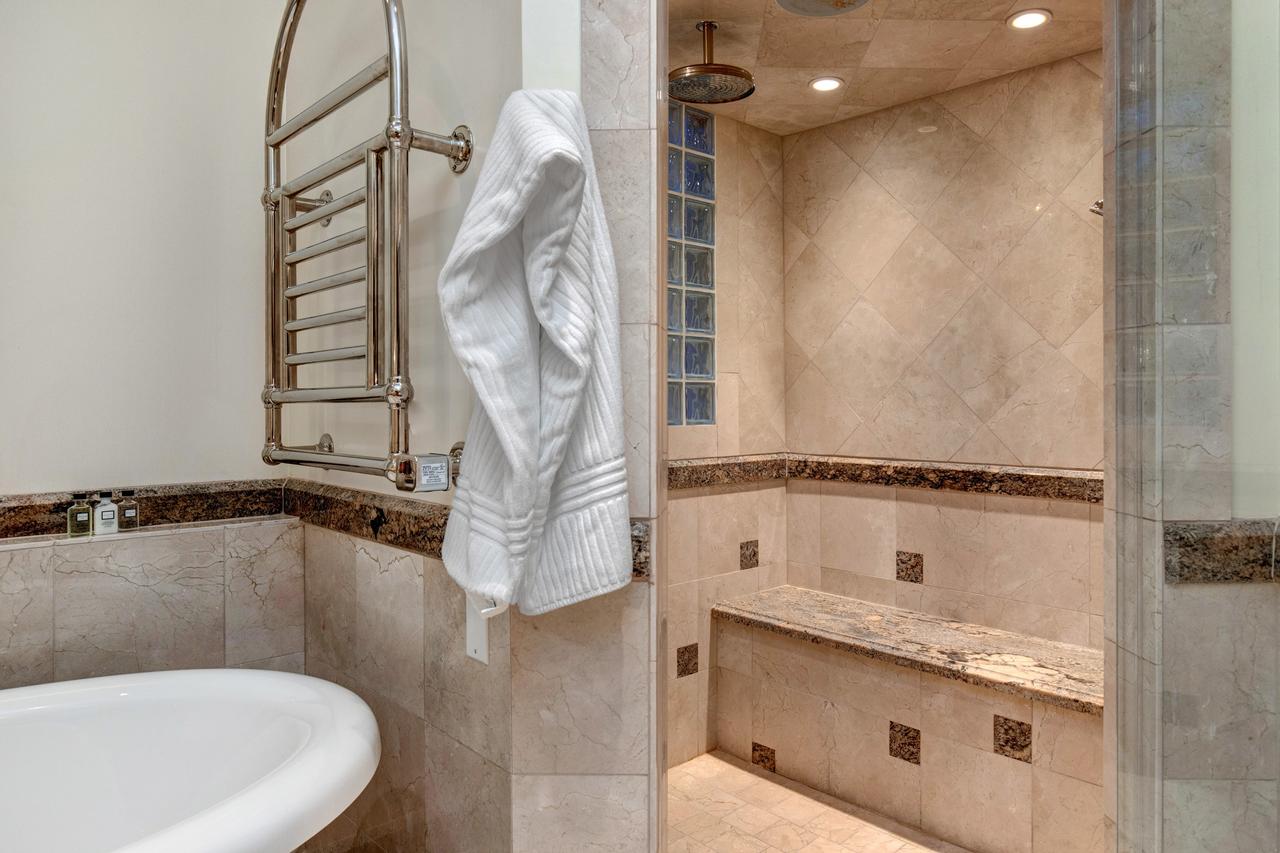 Abode At Heirloom House - thumb 3