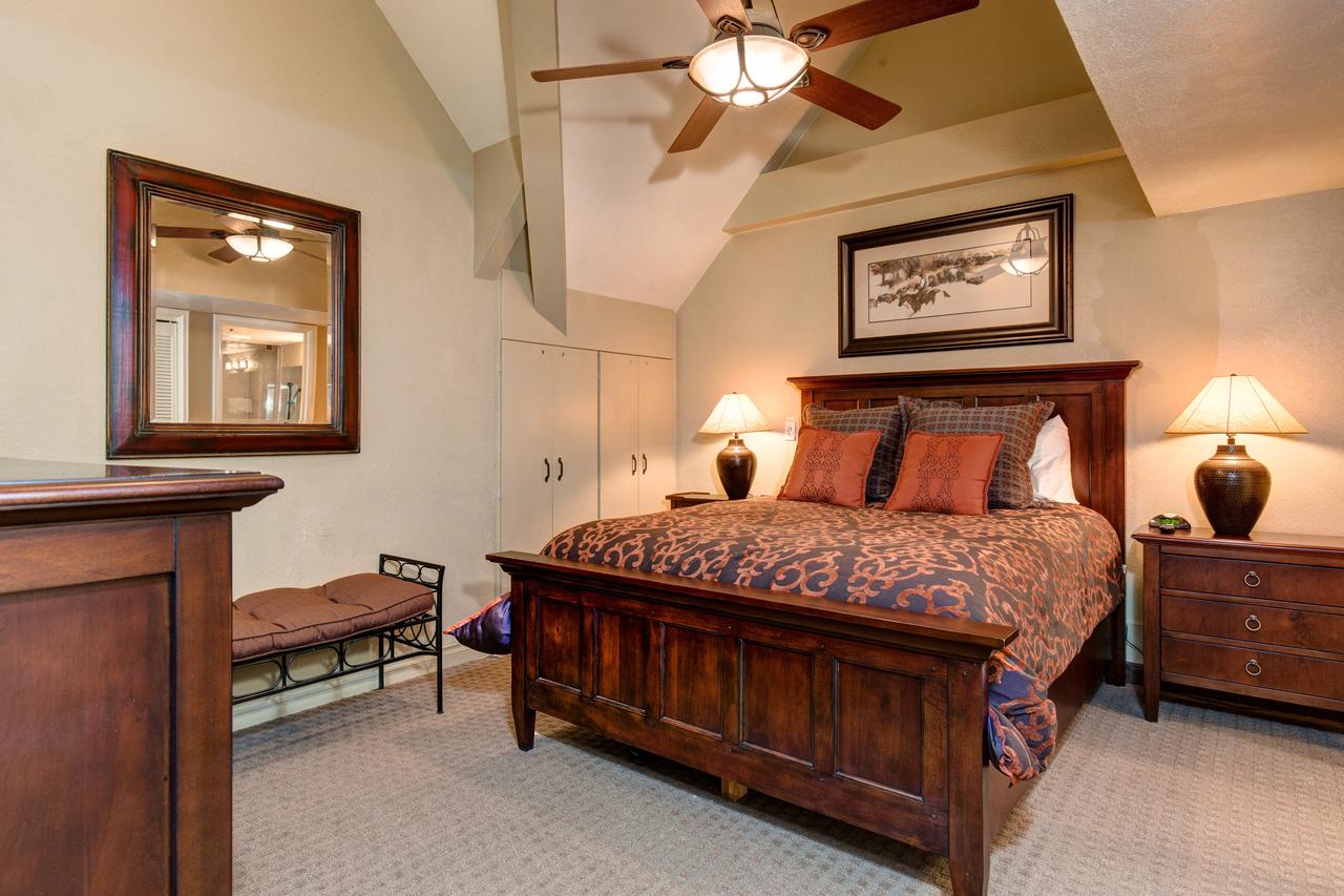 1415 Lowell Ave Condo - thumb 6