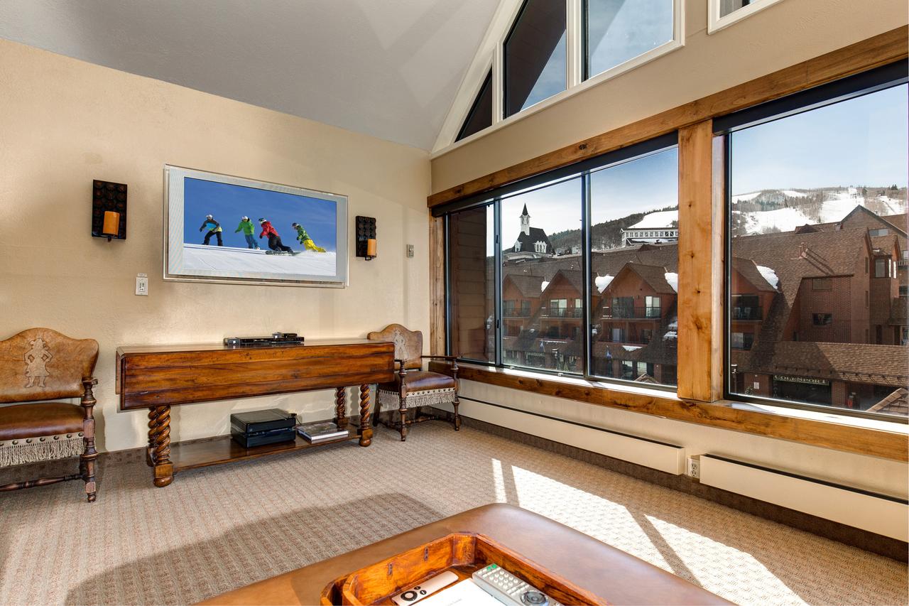 1415 Lowell Ave Condo - thumb 1