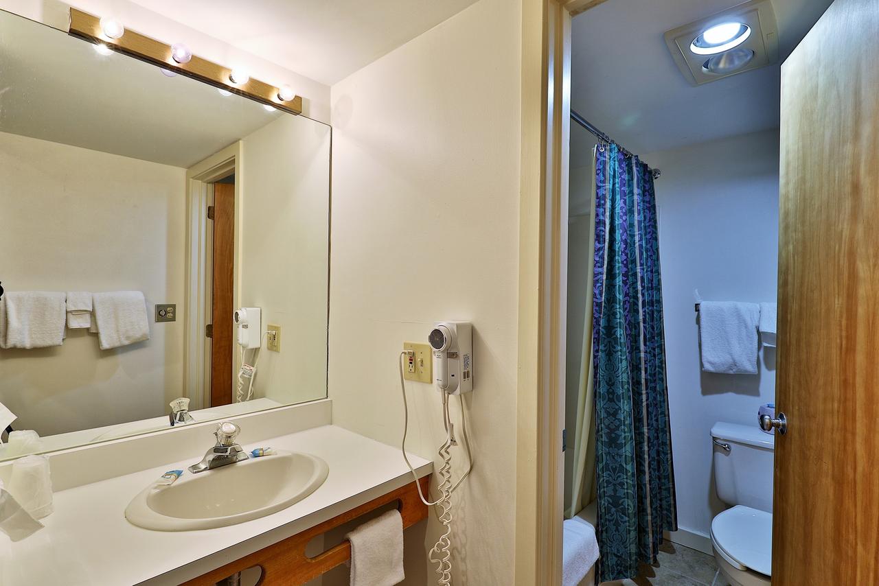 Cedarbrook One Bedroom Suite 115/117 - thumb 12