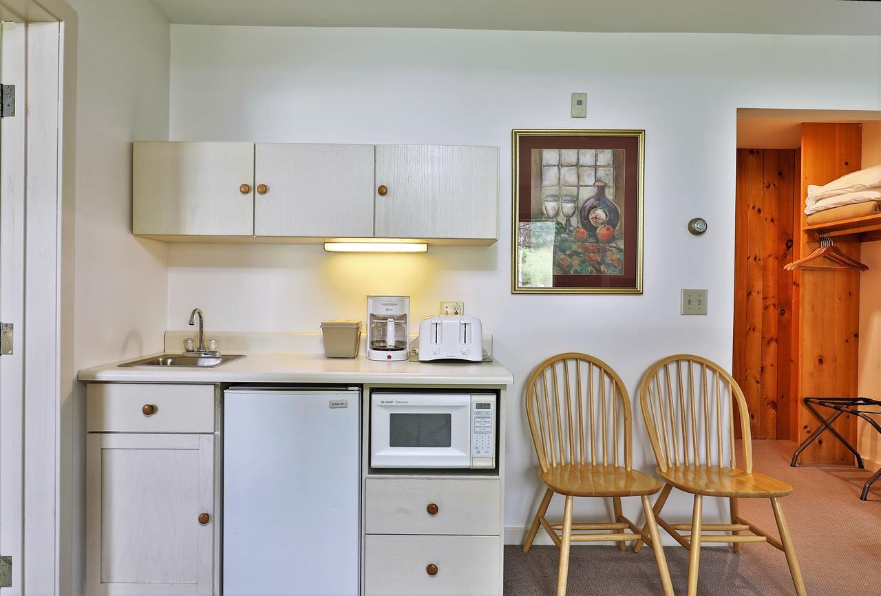 Cedarbrook One Bedroom Suite 115/117 - thumb 14