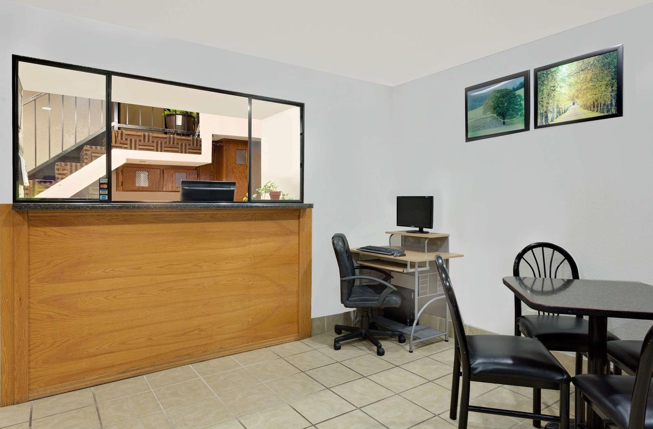 Super 8 By Wyndham Waynesboro - thumb 33