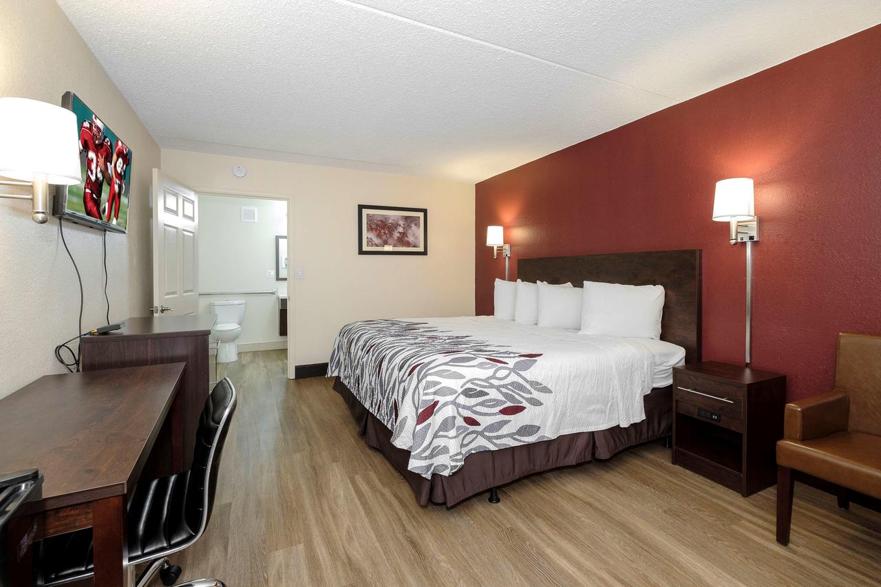 Red Roof Inn Fredericksburg North - thumb 15