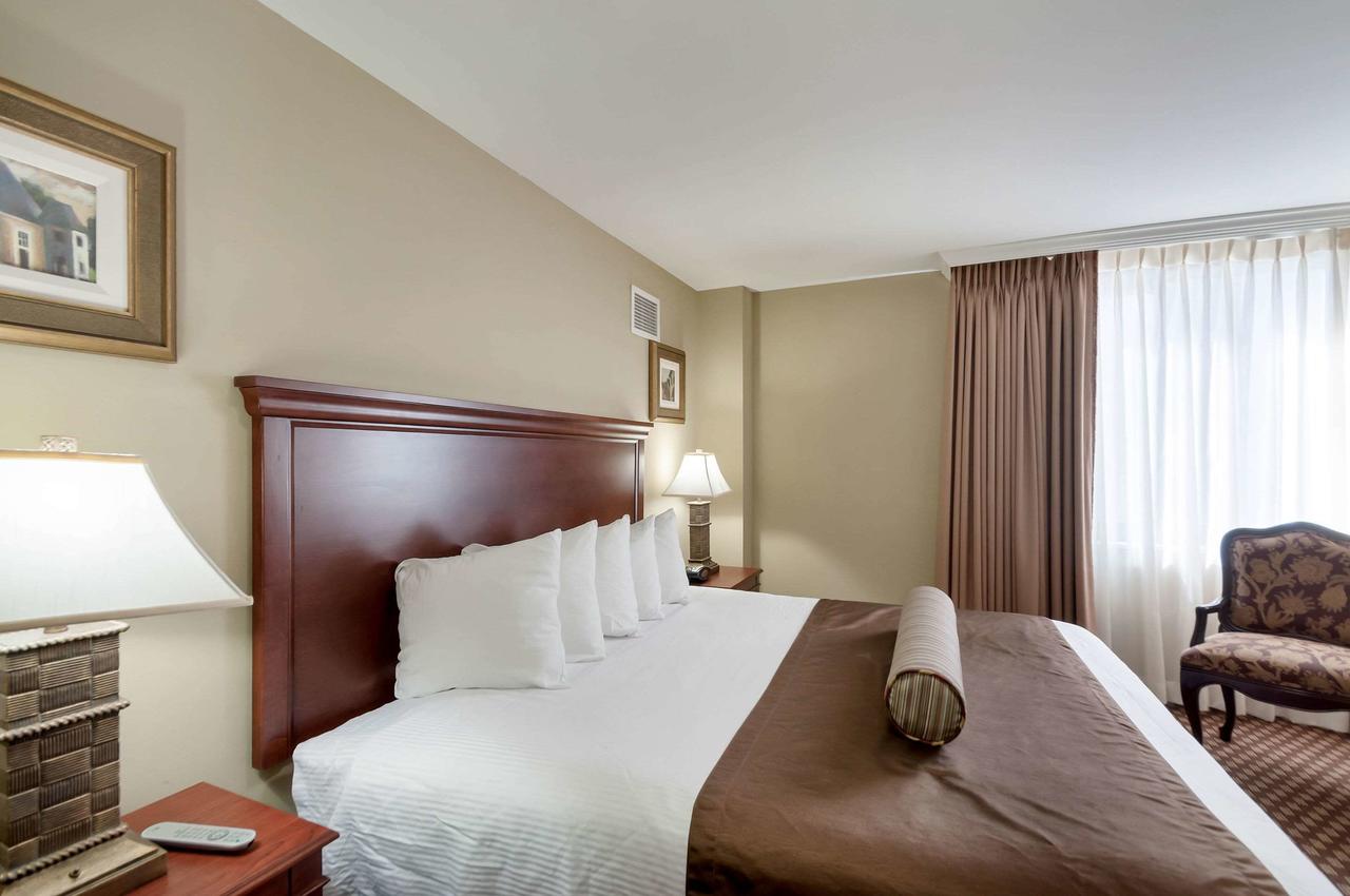 Clarion Collection Hotel Arlington Court Suites - thumb 36