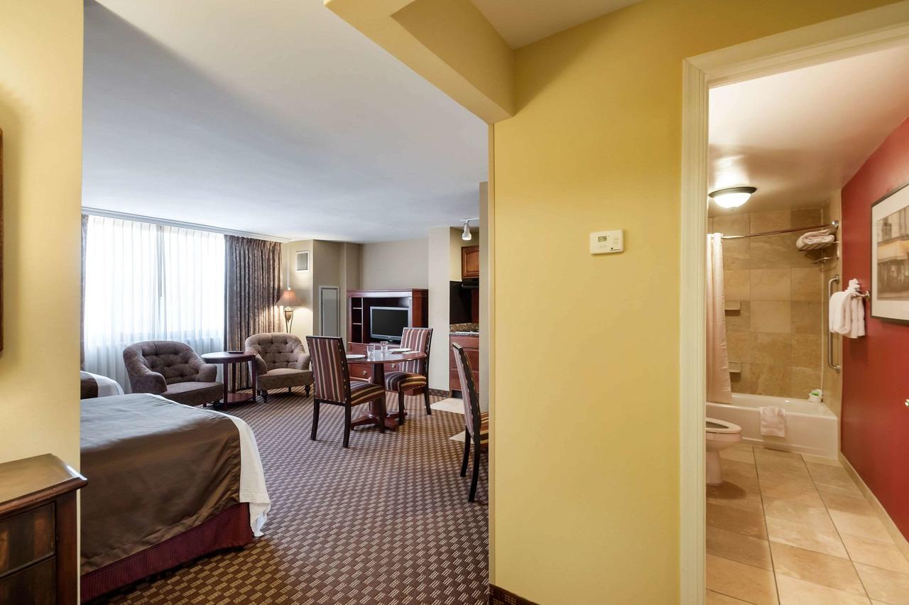 Clarion Collection Hotel Arlington Court Suites - thumb 40