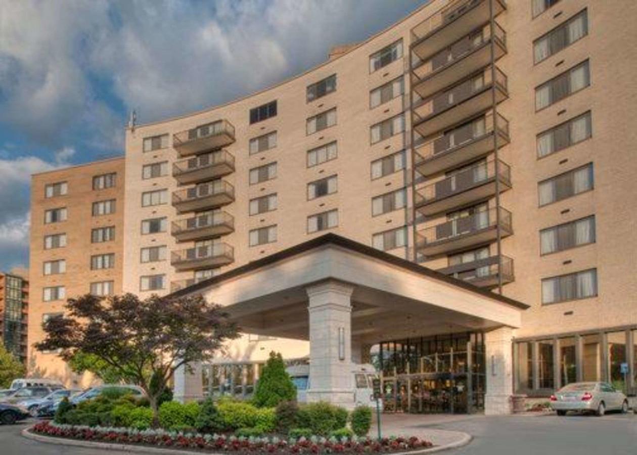 Clarion Collection Hotel Arlington Court Suites - thumb 0