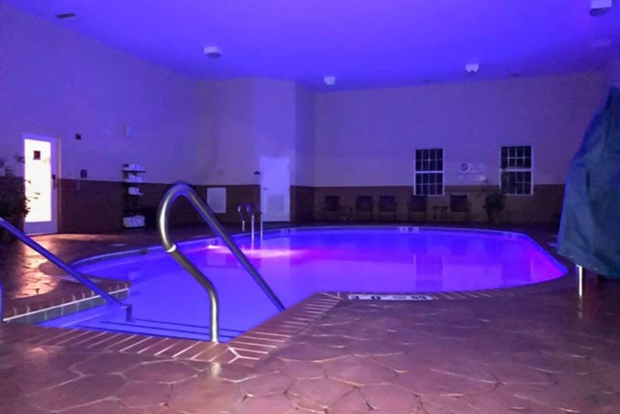 Comfort Suites Newport News Airport - thumb 22