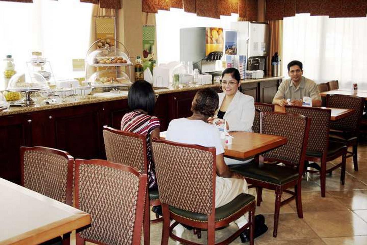 Hampton Inn Norfolk/Chesapeake - Greenbrier Area - thumb 21