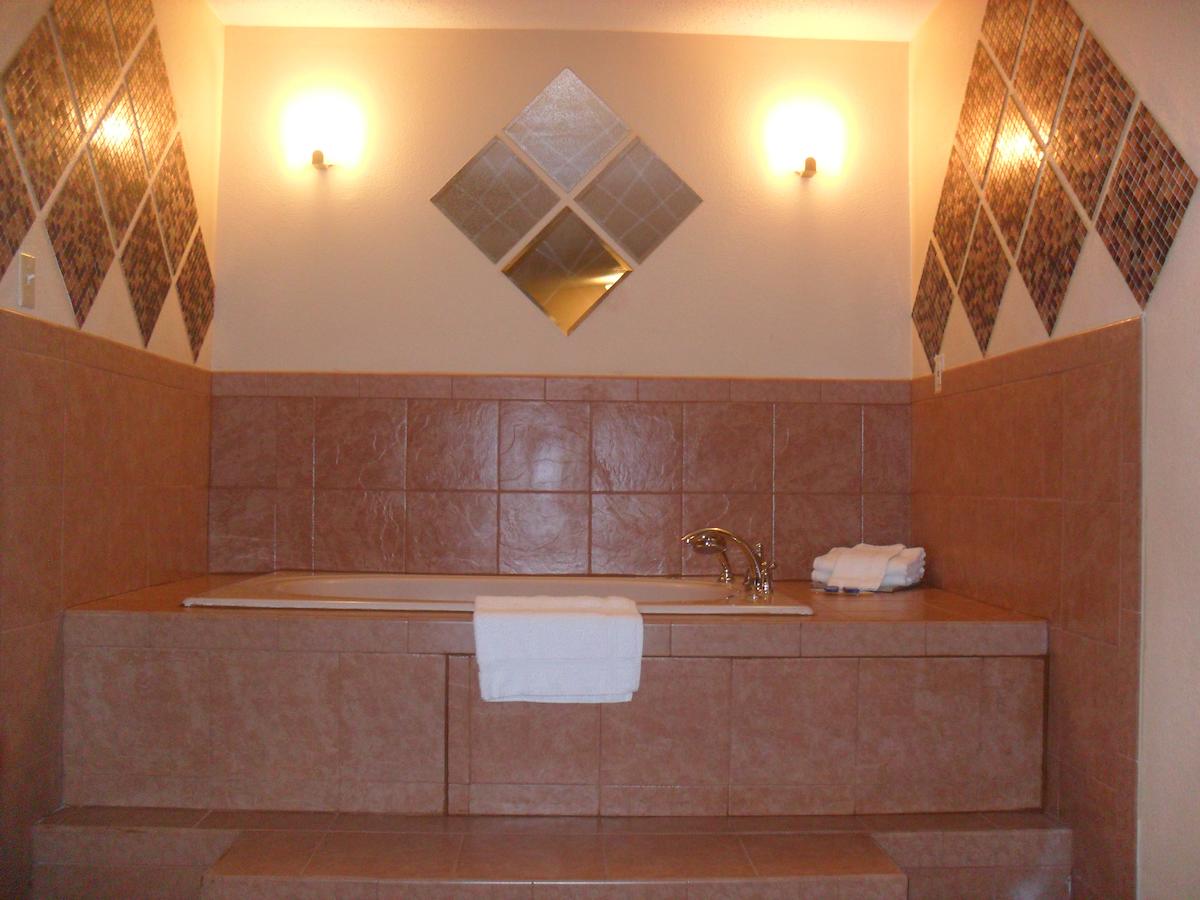 Newport News Inn - thumb 15