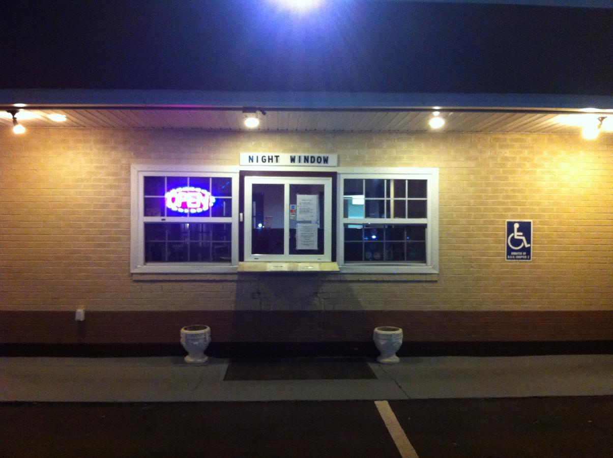 Newport News Inn - thumb 9