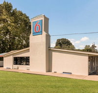 Motel 6 Newport News - Tourism House