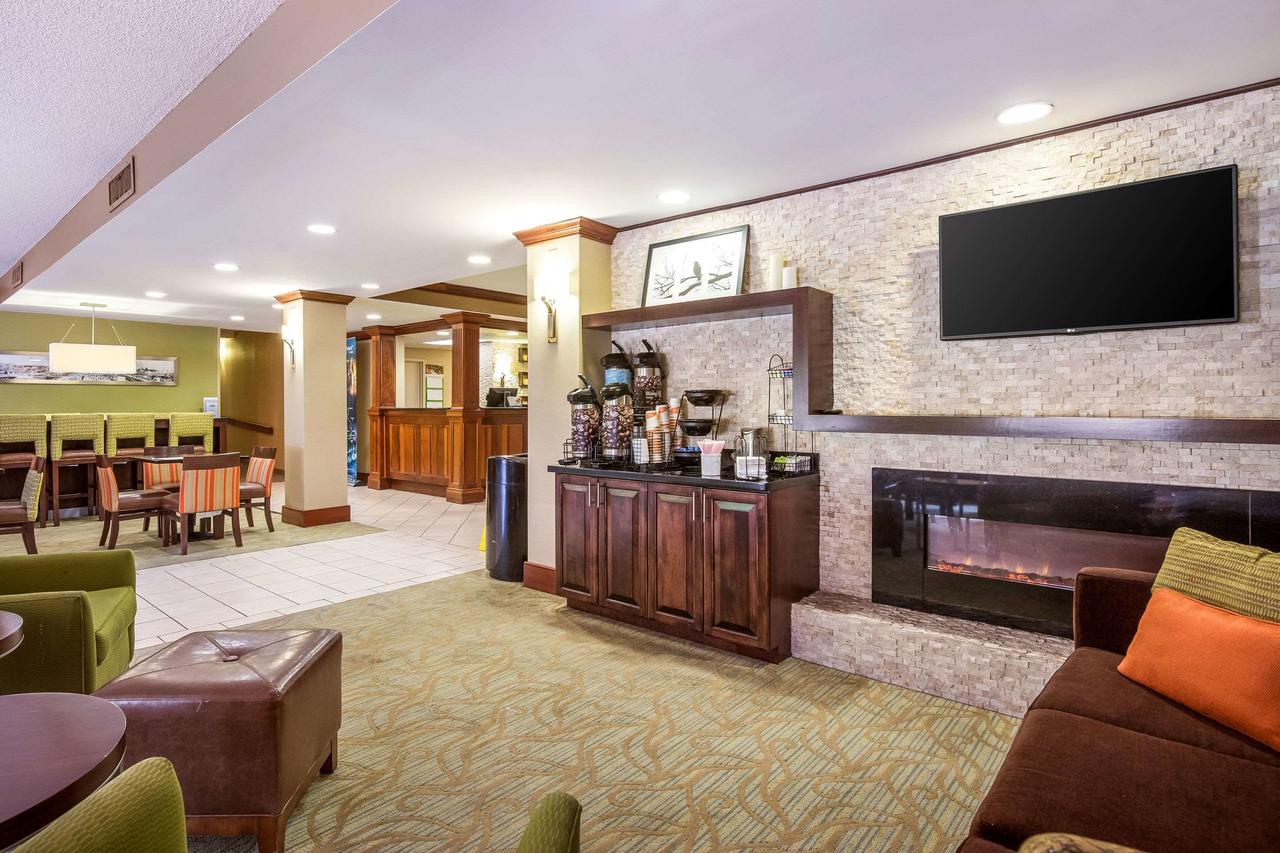 Comfort Inn Newport News Airport - thumb 3