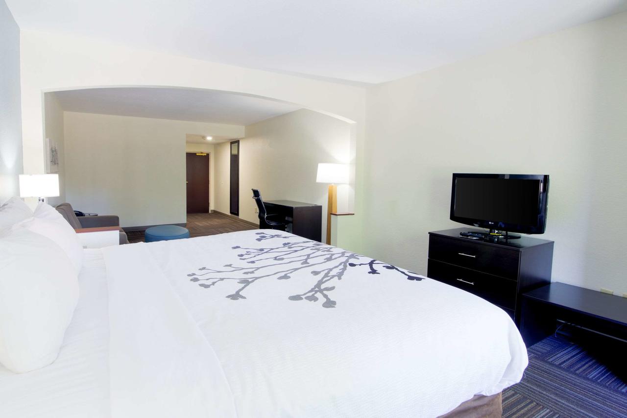 Sleep Inn And Suites Chesapeake - Portsmouth - thumb 4